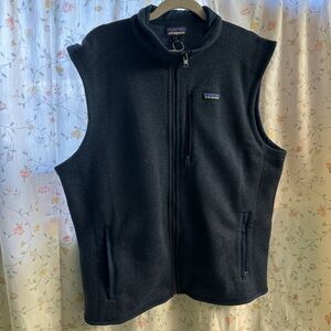 Patagonia NWT men vest